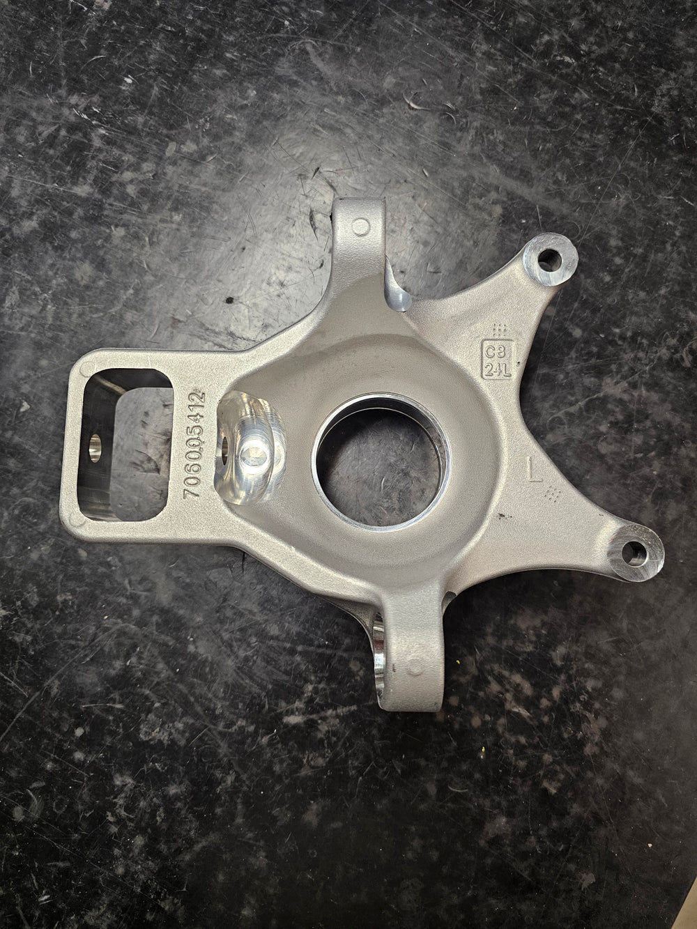 Maverick X3 Rear Left Knuckle