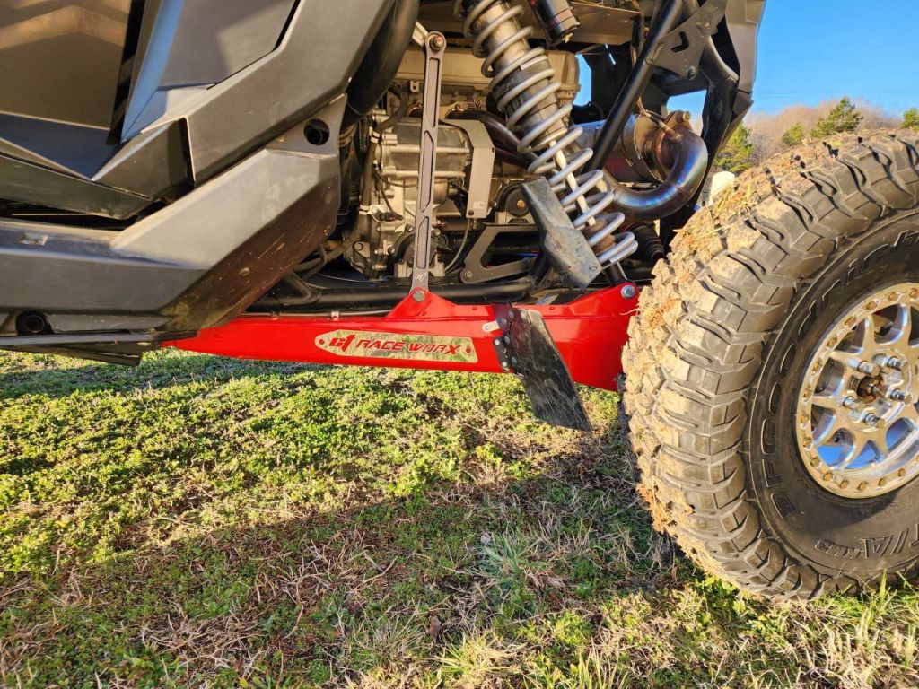 Polaris Pro R Boxed Trailing Arms - Sturdy boxed trailing arm kit designed for Polaris Pro R vehicles, enhancing suspension and off-road performance.