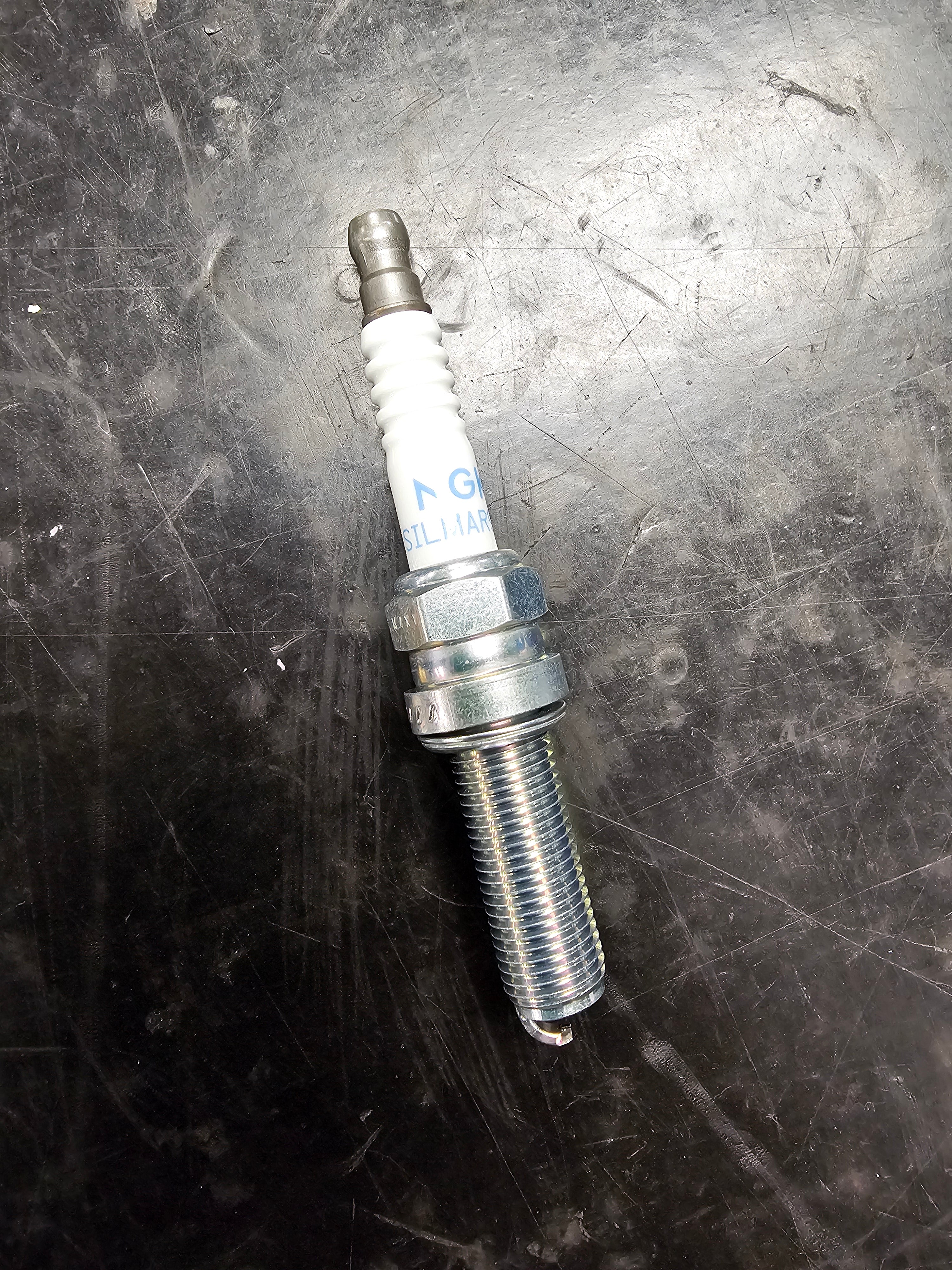 まーべりっく。 Maverick R NGK Spark Plug – CT Race Worx
